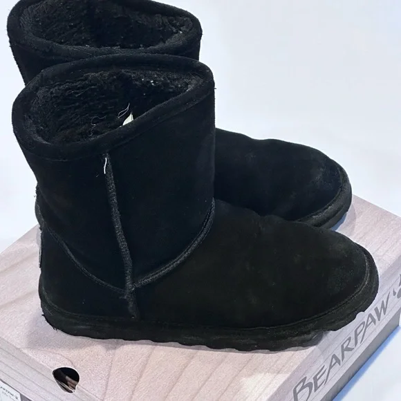 Bearpaw Elle Youth Short Black Winter Boots - Picture 6 of 10